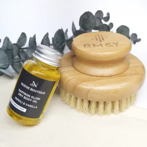 Bamboo round body brush with 30 ml bottle of dry body oil