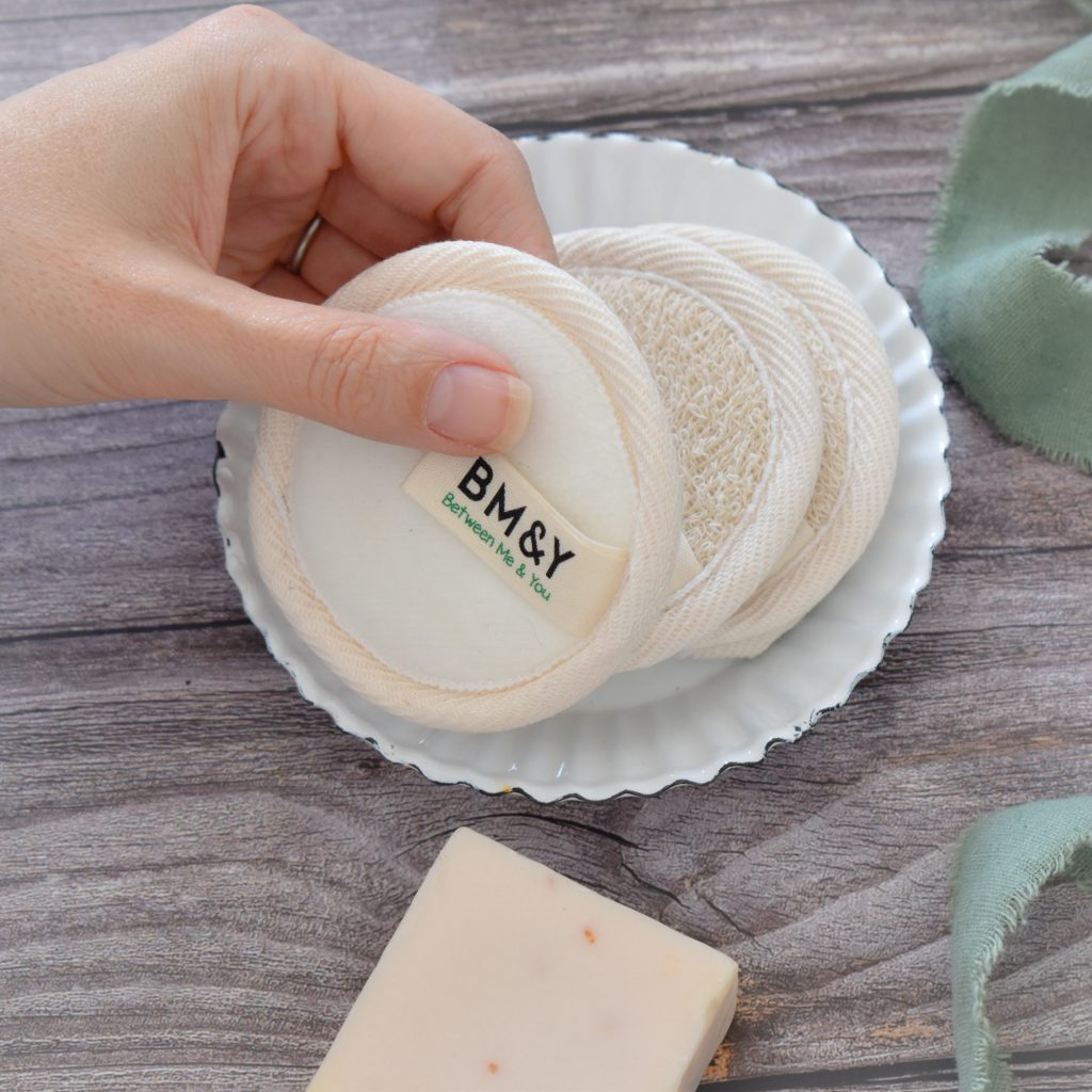 ultra soft white reusable Bamboo Cotton Makeup Remover Pads