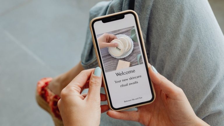 Iphone - email image