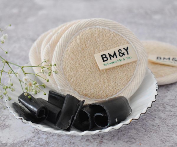 textured reusable cleansing pad